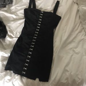 Bodycon black dress